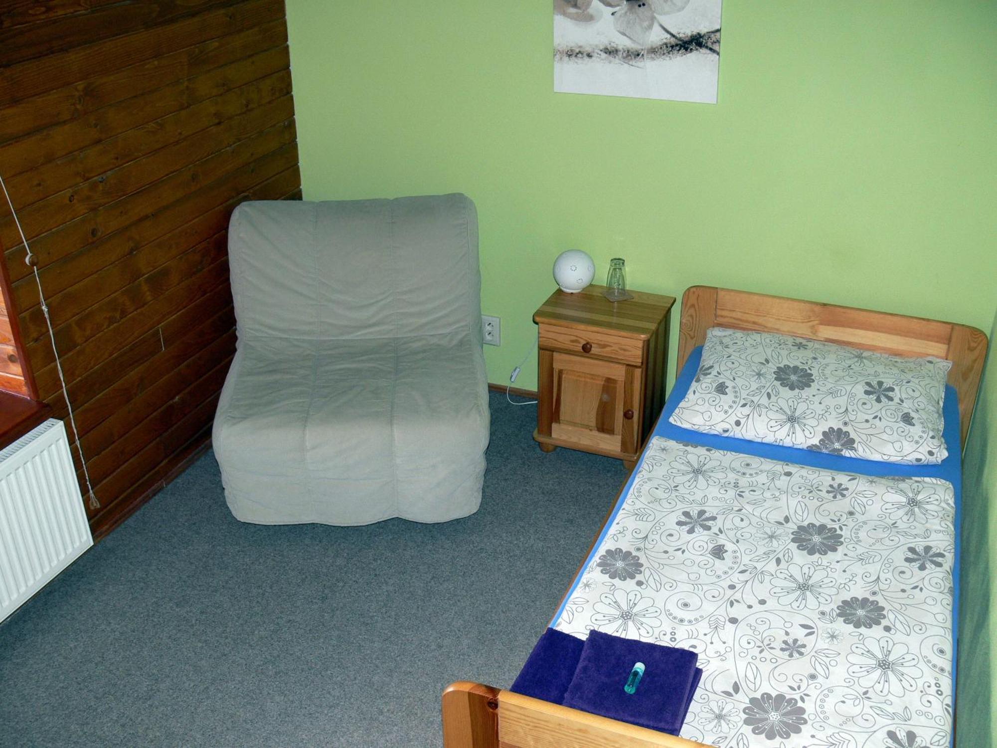 Salas-Partizánske Chambre photo